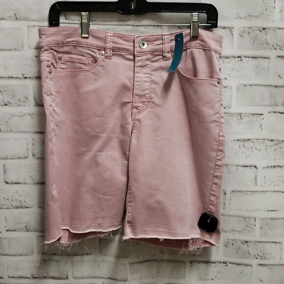 Tribal shorts   - Picture 1 of 3